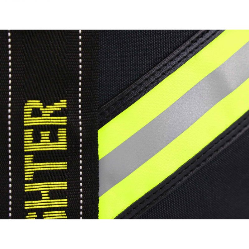 Closeup of fluorescent stripe on Lightning X LXFB10 black variant, emphasizing high-visibility safety feature.