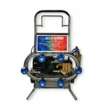 NIEDNER Altra Test CDHT2000SS high-pressure fire hose with stainless steel couplings, designed for durability and performance in demanding testing environments.