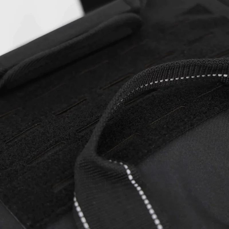 Closeup of Lightning X LXMB30 black variant carrying handles, highlighting sturdy construction and comfortable grip.
