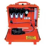 Air Systems® 100 CFM Breather-Box® Grade D filtration system with 123 CFM flow capacity and 8 couplings, designed for high-quality compressed air filtration in industrial applications.