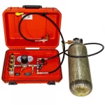 Air Systems® MACK™ Series 4 outlet manifold with 5000 PSI regulator, 2 pressure cylinder whips, 1 high-pressure inlet port, and low-pressure whistle alarm for reliable compressed air distribution and safety.