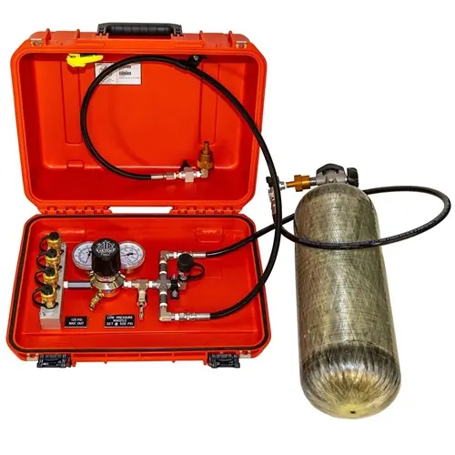 Air Systems® MACK™ Series 4 outlet manifold with 5000 PSI regulator, 2 pressure cylinder whips, 1 high-pressure inlet port, and low-pressure whistle alarm for reliable compressed air distribution and safety.