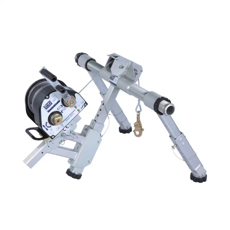 3M™ DBI‑SALA® Advanced™ Tank Pod System with integrated winch, featuring a stable pod platform, articulating arm assemblies, and secure clamp-on anchors for safe and controlled confined-space tank entry and rescue operations.