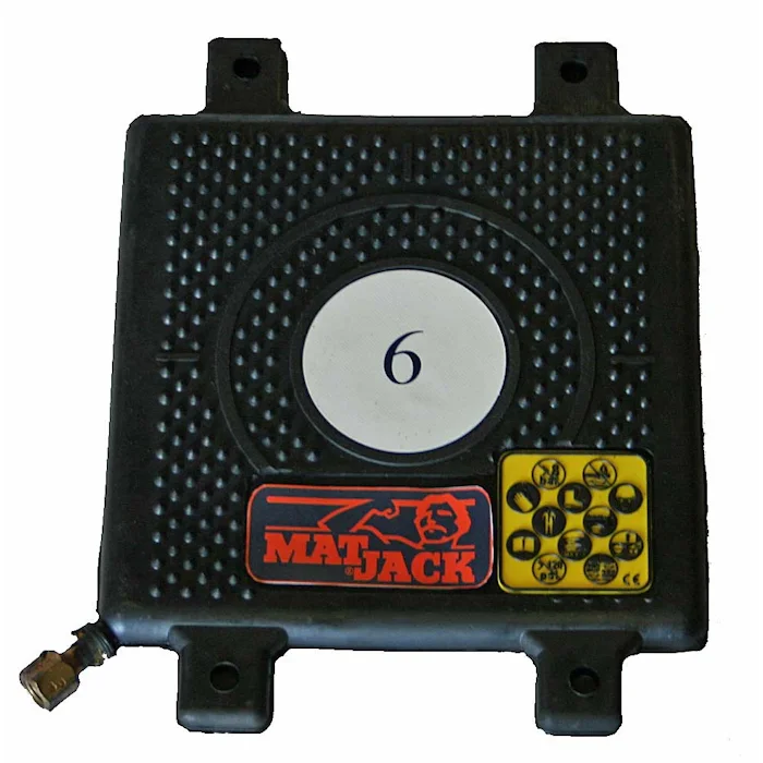 Black Mat Jack 6 ton steel/aramid high-pressure air lifting bag with brass fill valve and safety warning label.